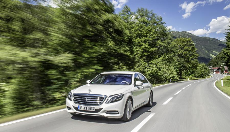  Mercedes-Benz S550 Plug-in Hybrid 2014 года  (US) (фото 3 из 59)
